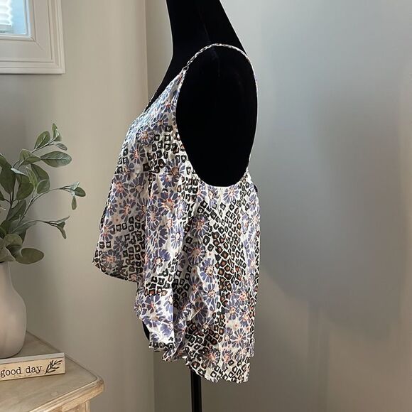 Free People Crop Top. Size XS Beading Accents - Picture 3 of 6